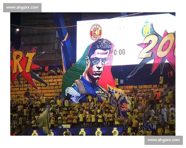 浙江 800 场里程碑!巨龙 TIFO 燃爆主场雨夜 浙江 800 场里程碑!巨龙 TIFO 燃爆主场雨夜
