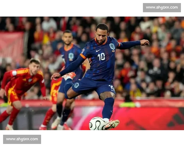 德佩梅开二度破纪录 荷兰 3-2 险胜立陶宛领跑世预赛