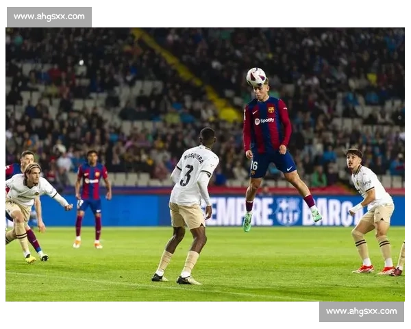 药厂 3000 万欧签夸安萨含回购条款 与维尔茨转会独立运作